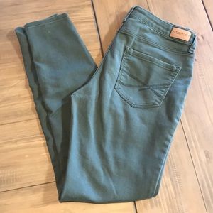 Aeropostale High waisted jegging size 4